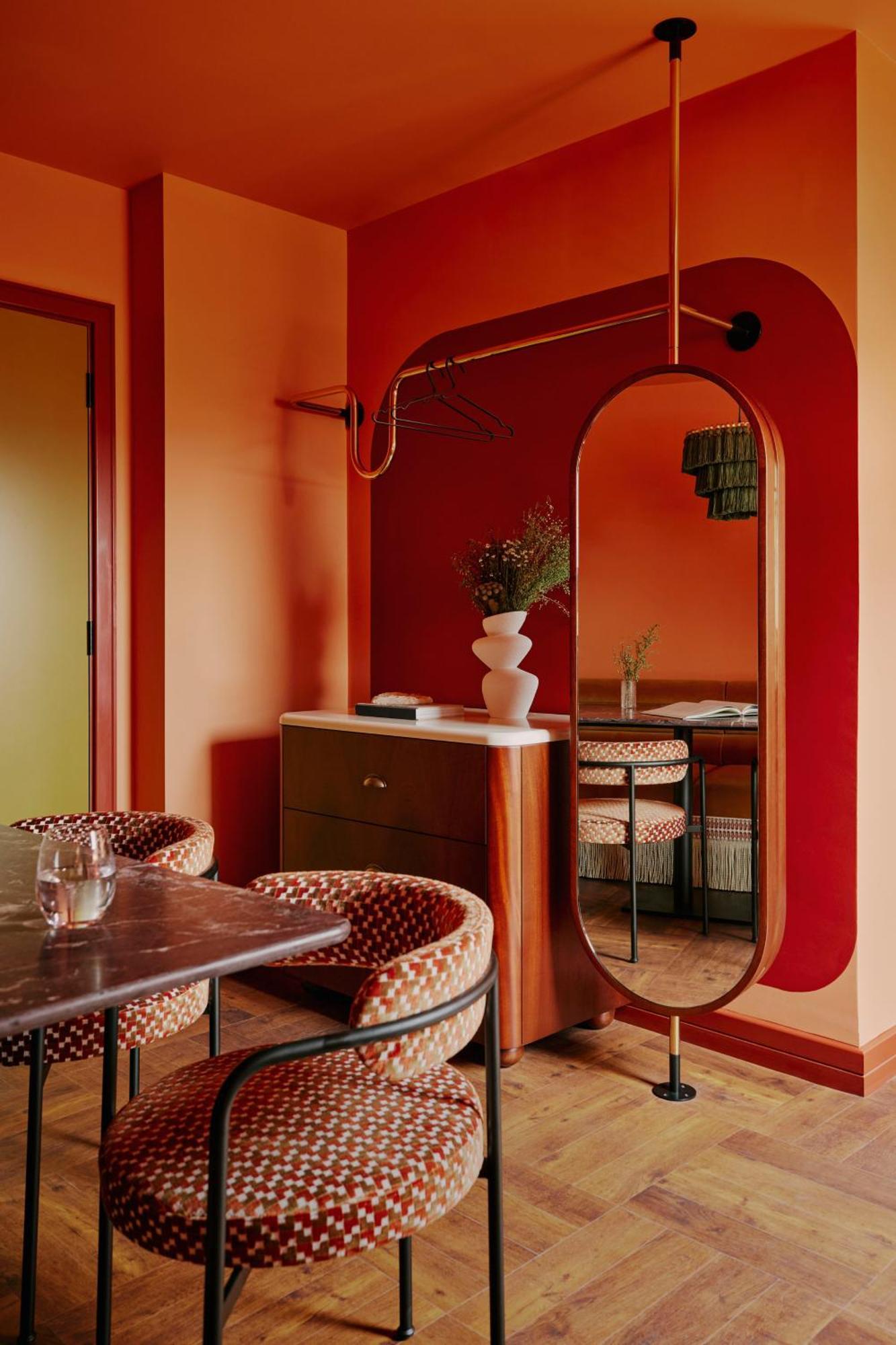 Ember Locke Kensington Aparthotel