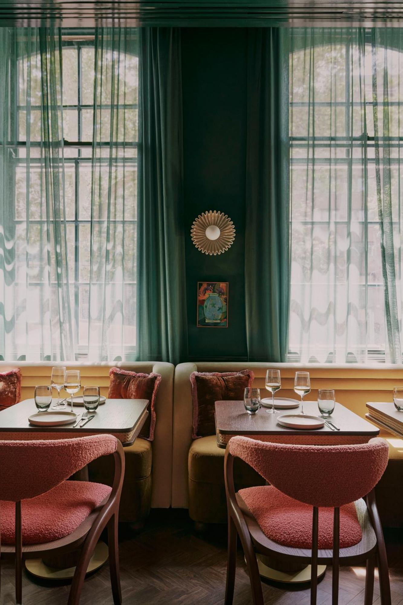Ember Locke Kensington Hotel Londen